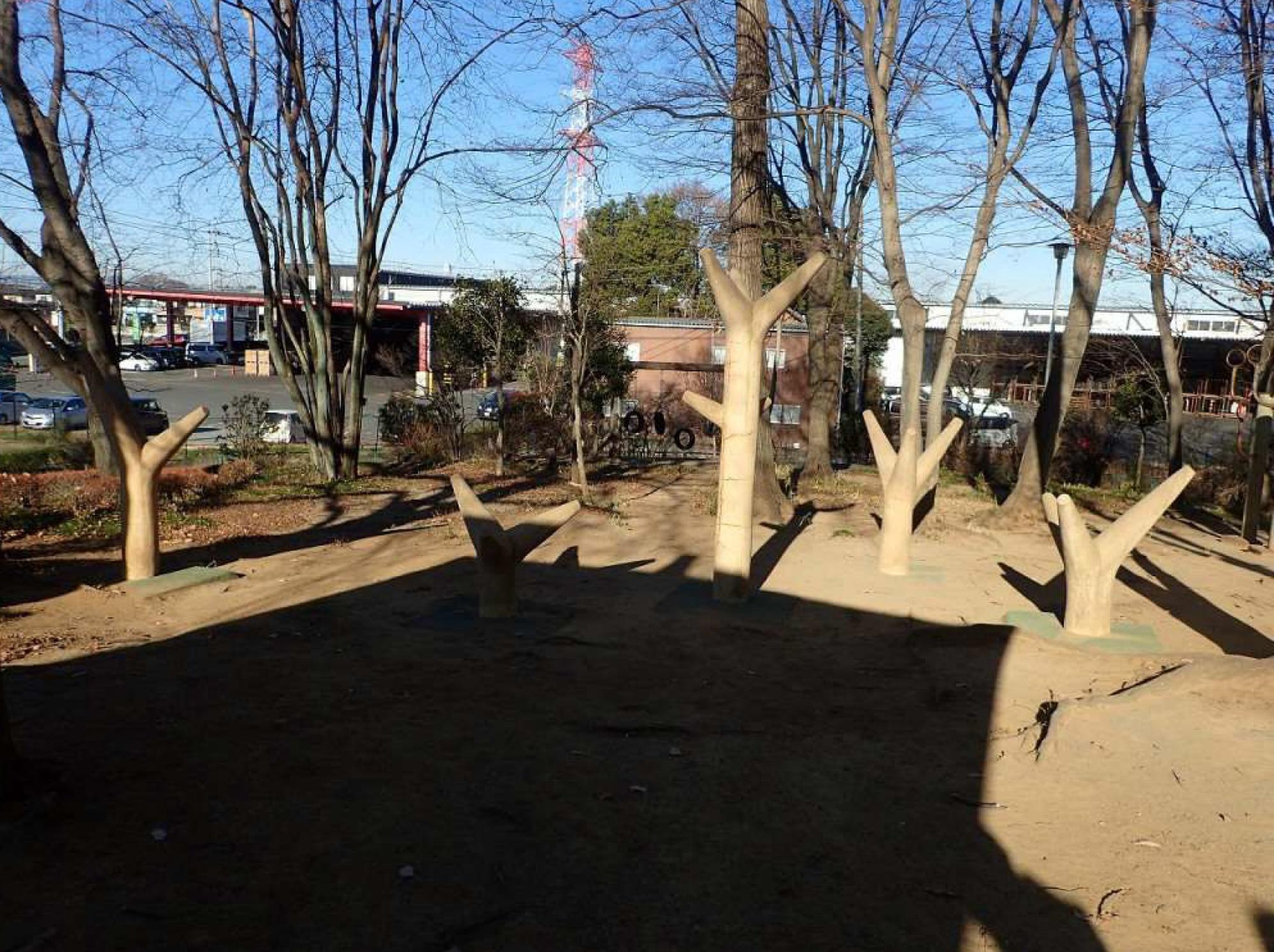 登はん遊具