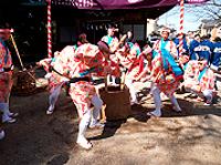 下日出谷の餅つき踊り