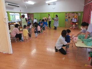 縁日あそびの様子