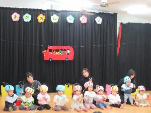 ひよこ組の発表の写真