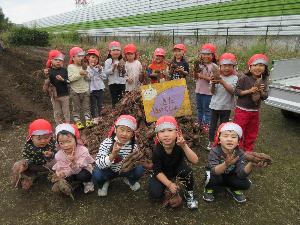芋掘り ゆり集合写真